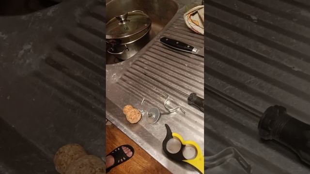Безопасная и не теряемая точилка для ножей своими руками