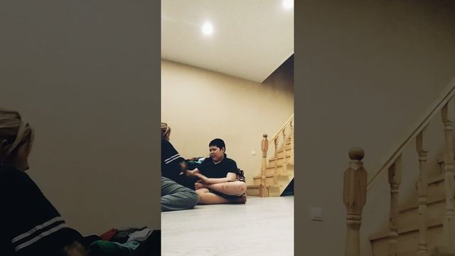СБО складывает вещи