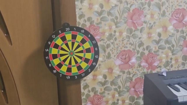 Лев купил новый пистолет)))