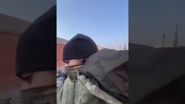 🪖О русскоязычных боевиках в Сирии И снова кадры с русскоязычными боевиками в рядах новых власт...