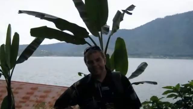 Бали, Сингапур