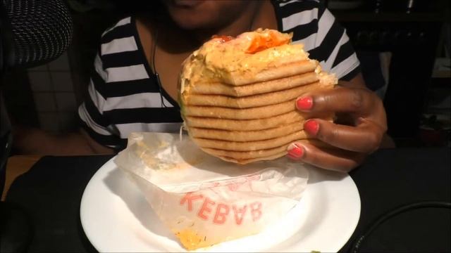 ASMR: JUICY DÖNER KEBAB+ AYRAN DRINK