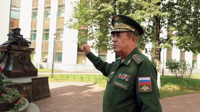 Открытие воссозданного памятника выпускникам Военной академии Генштаба