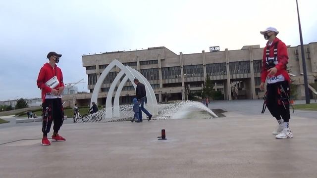 произвольный танец, электронная музыка, следите за другими видео.mp4