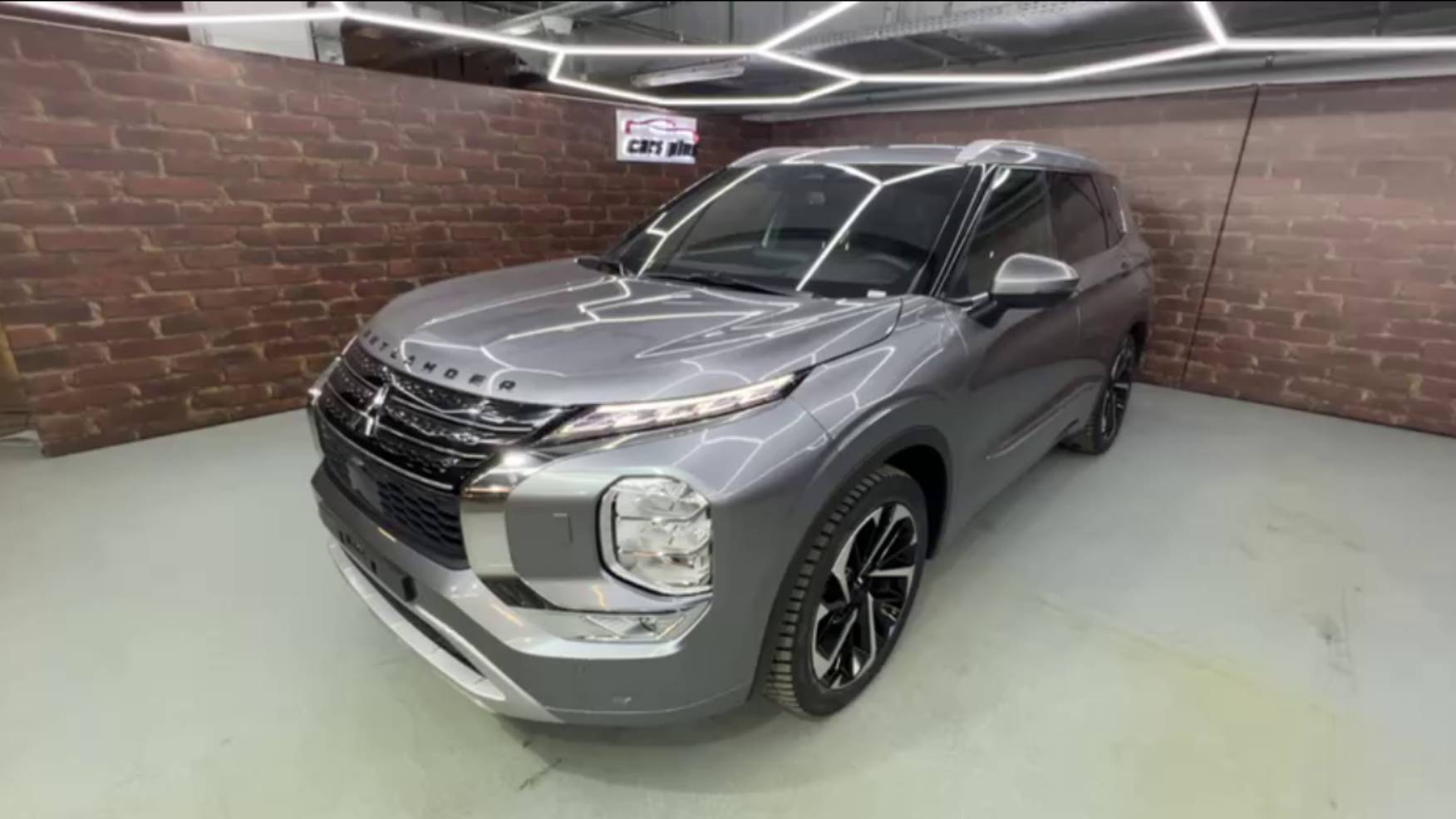 В наличии Mitsubishi Outlander👇