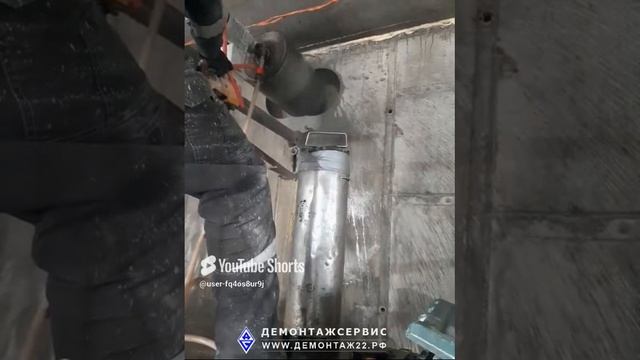 Алмазное бурение в монолитной стене