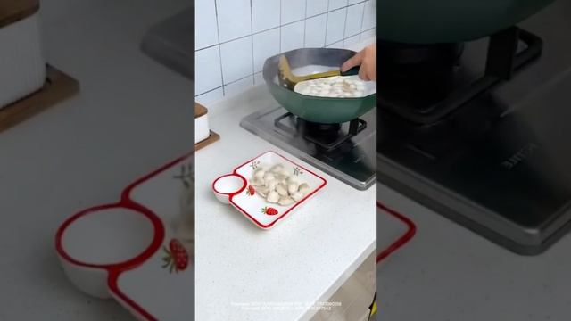 Блюдо с соусником