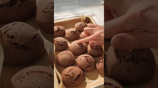 Сегодня  на десерт пряники в глазури🍪

Очень мягкие пряники из простых ингредиентов🥰