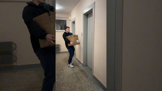 попросил помощи...
#юмор#смешноевидео#угар