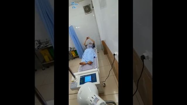 Kéo giãn cột sống thắt lưng điều trị thoát vị đĩa đệm