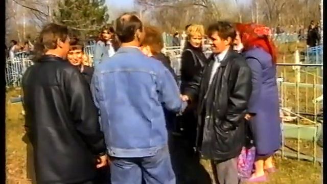 Пасха 1999 год...