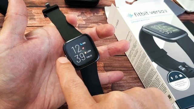 Fitbit Versa 2: Black Screen or Display Won't Turn On (FIXED- Try this First)
