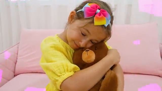 Влад и Никита. Крис и Майкл играют с шариками - Веселые истории для детей