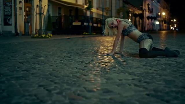 LETA OLIA - TWERK DANCE