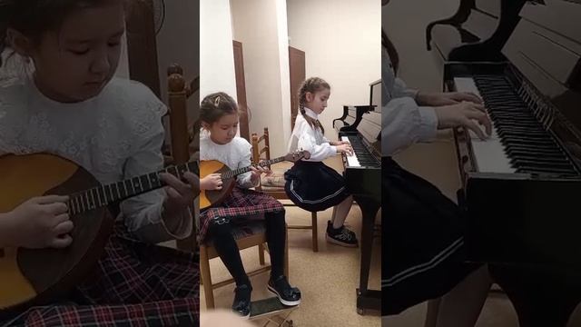В. Ефимов "Кукольный танец"