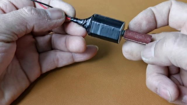 ASMR. Sharpen a Knife To Razor Sharp