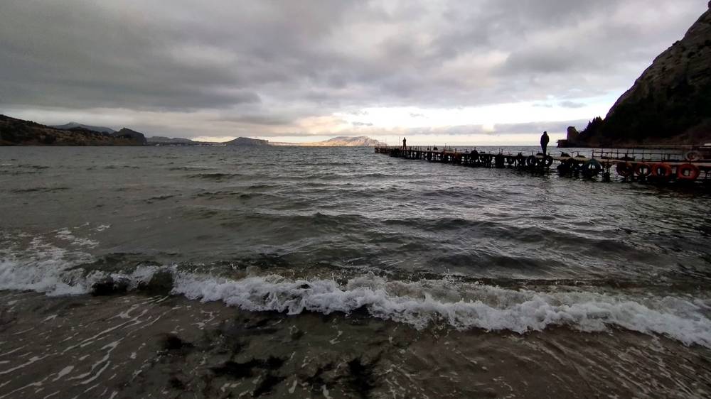 Вечернее море в бухте Нового Света.