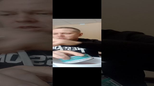 сегодня пробуем тунца