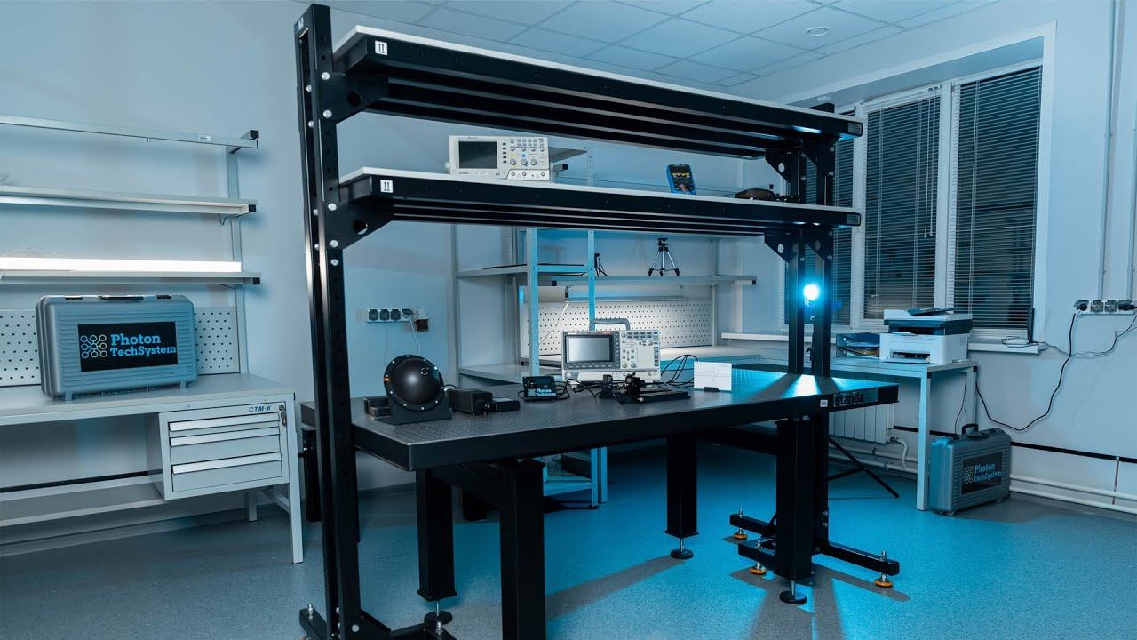 Стеллажи и полки для оптического стола