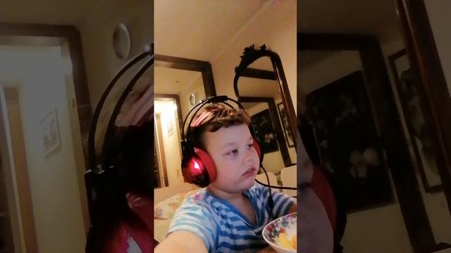 Перекус картошка фри с кетчупом видео долгое