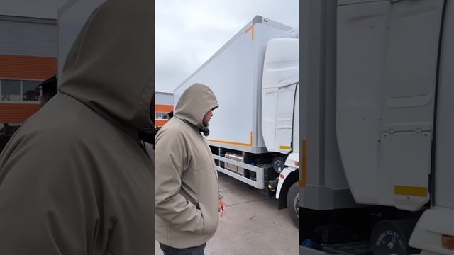 Изотермический фургон рефрижератор на шасси КАМАЗ 4308