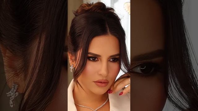 Claudiao1o vs Claudia Martinez