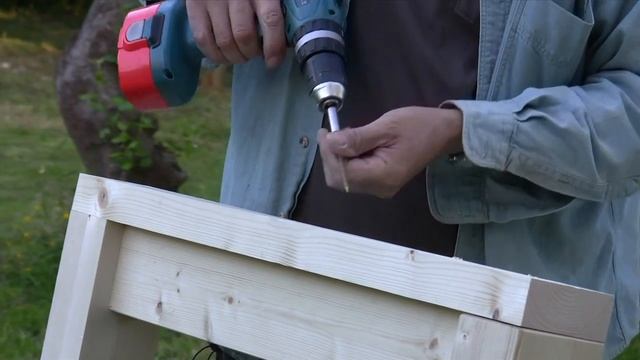 21. How to build a workbench - (Part 9) (assembly part 1)｜Paul Sellers