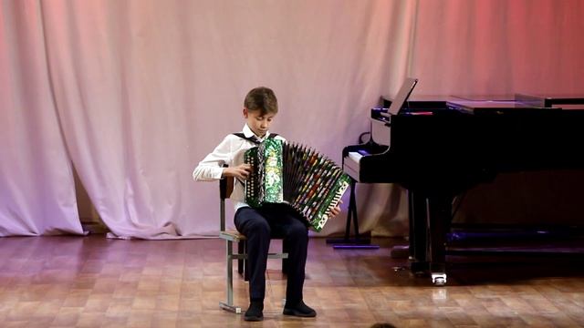 10 Евгений Дербенко "Цыганочка", исп. Бобров Яровлав, пед. Ассылов А.В.