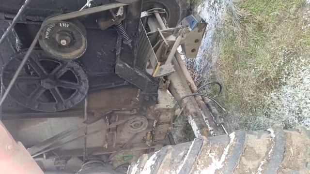 Зерноуборочный комбайн РСМ 142 Акрос 530 экспресс-обзор от Виталия Белоглазова