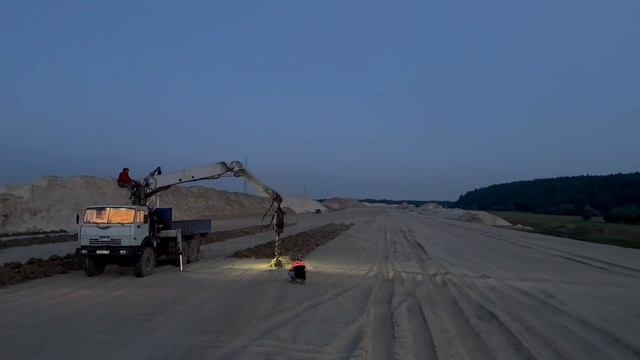 Массовое бурение командой Буровых установок 🚚 Услуги бурения тел. +7 (985) 185-77-77