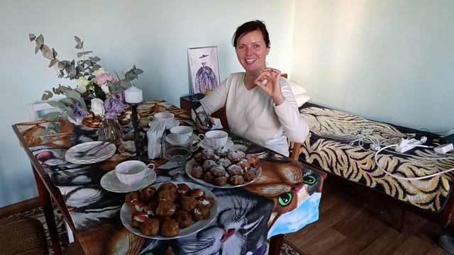 64. Снова на зиму в Абхазию. День 64, 7.12.2024. Море, профитроли и монополия