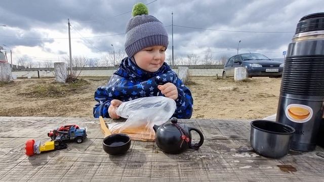 Пью чай с цукатами