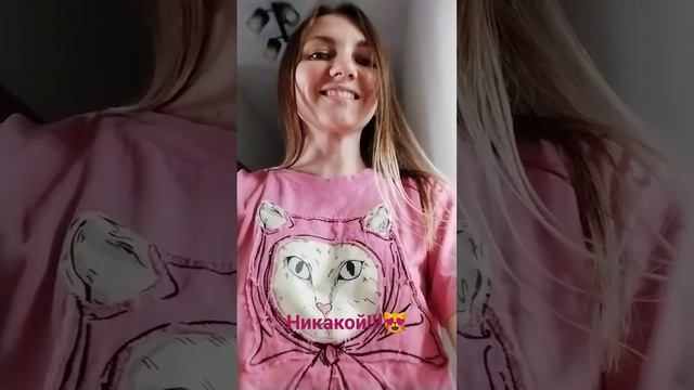 Белые кошки очаровательны#котики #белыепушистые