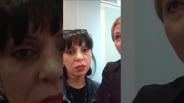 Вреч-гинекогог и рефлексотерапевт лечит задержку развития у детей