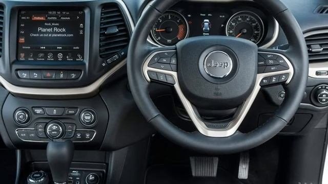 Jeep Cherokee 2017 Car Review
