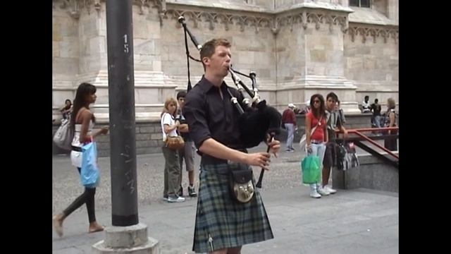 Scottish Bagpipe Player Milano 2010