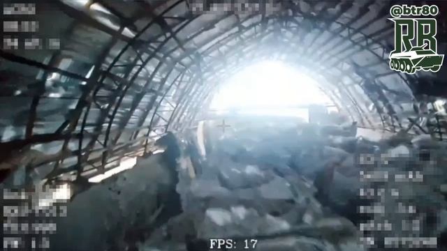 В Курской области оператор FPV-дрона на оптоволокне поразил пытавшегося отстреливаться украинско...