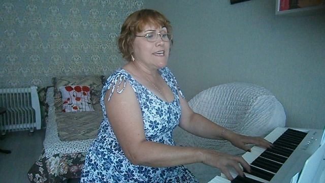 75.. Сл. А. Зенцов, муз. и исп. Л. Сычугова.=А ты тюльпаны подари=.