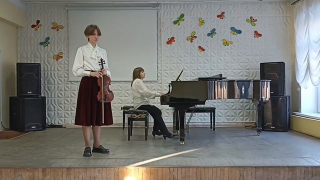 П. Роде. Концерт для скрипки с оркестром a - moll (l часть) (исполняет уч. 7 кл. Овчаренко Ольга)