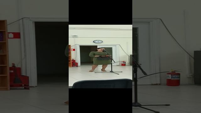 песня Анны Герман. поет Юля.