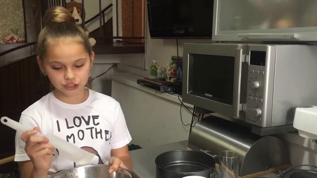 10x10 снимаю каждый день😜❤️🤗 делаем чизкейк😋/Sasha’s life