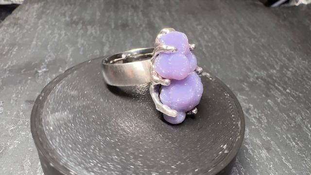 Кольцо с виноградным халцедоном