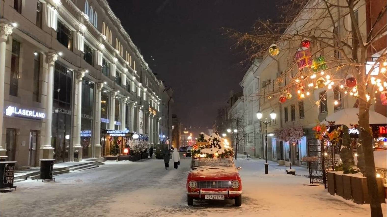 Зимний вечер, улицы центра Казани, 13 декабря 2024 г.