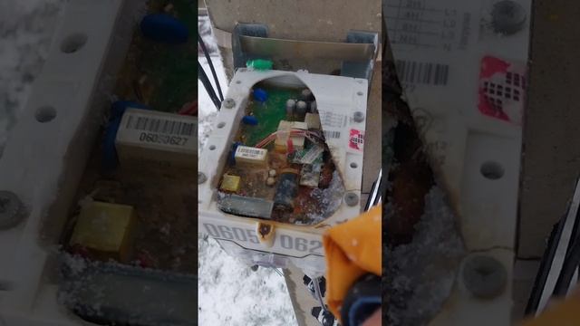 Взорвался электросчетчик