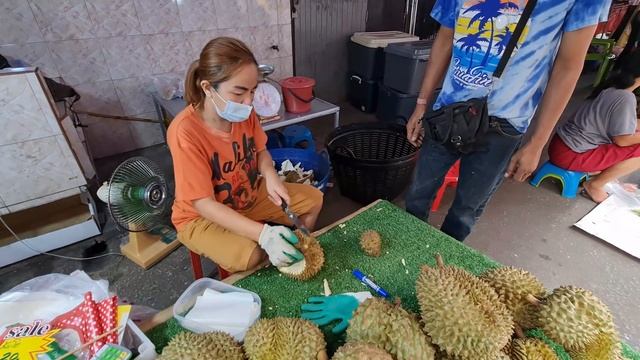 Isaan Morning Market 8 AM | Udon Thani THAILAND