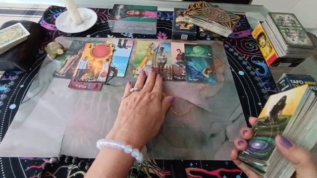 ЛЮБИТ ЛИ ВАС МУЖЧИНА?! 🧛🌹💞💗💖