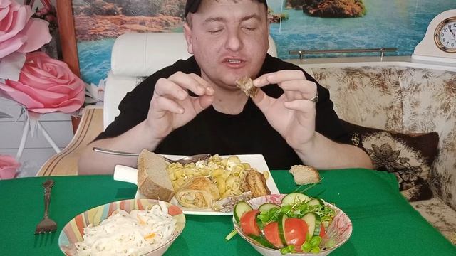 МАКАРОНЫ С КУРИЦЕЙ/ВКУСНЕЙШАЯ КУРОЧКА/МУКБАНГ ОБЖОР