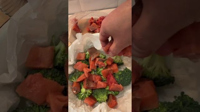 🥦Проще не бывает! Запеканка из красной рыбы, брокколи и укропа