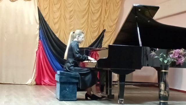 1000004630.mp4Ж.Рамо."Перекликание птиц".Исп.Отачкина София.