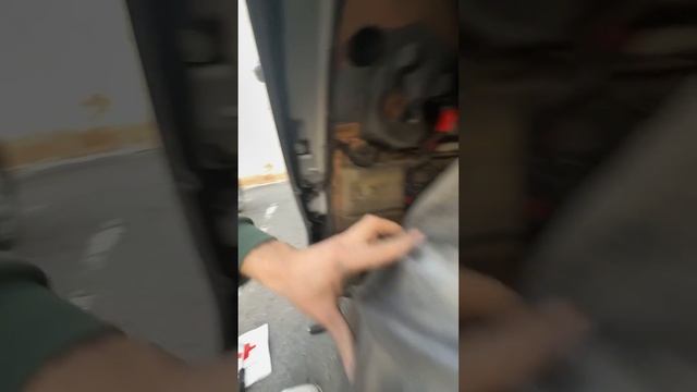 Какой мудак проектировал BMW